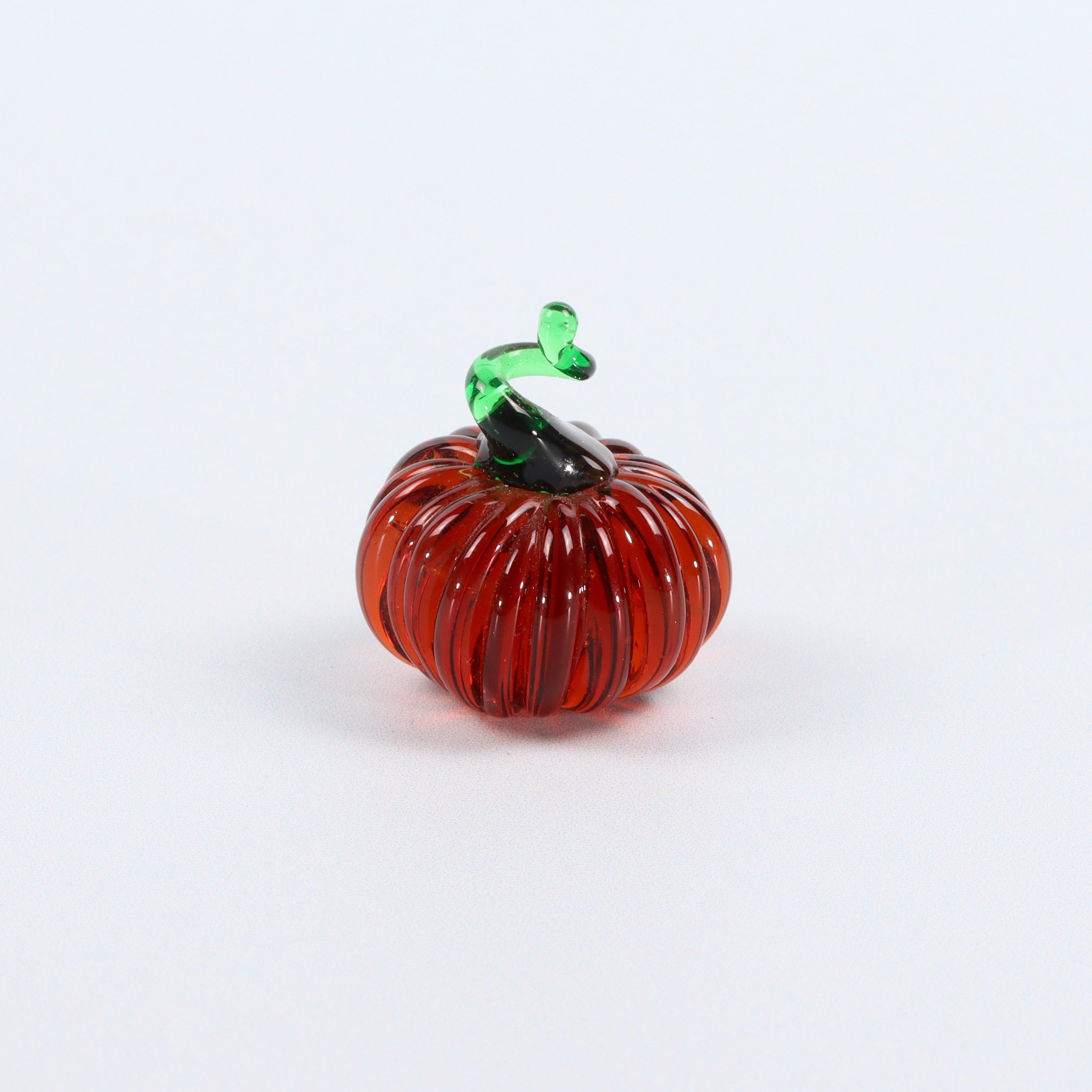 Dinky Everlasting Pumpkin Glass Sculpture