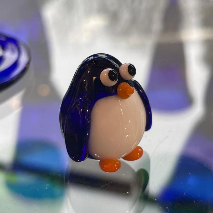 Dinky Penguin Glass Sculpture