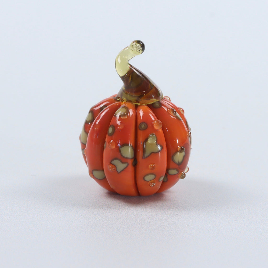 Dinky Everlasting Harvest Festival Pumpkin Glass Sculpture