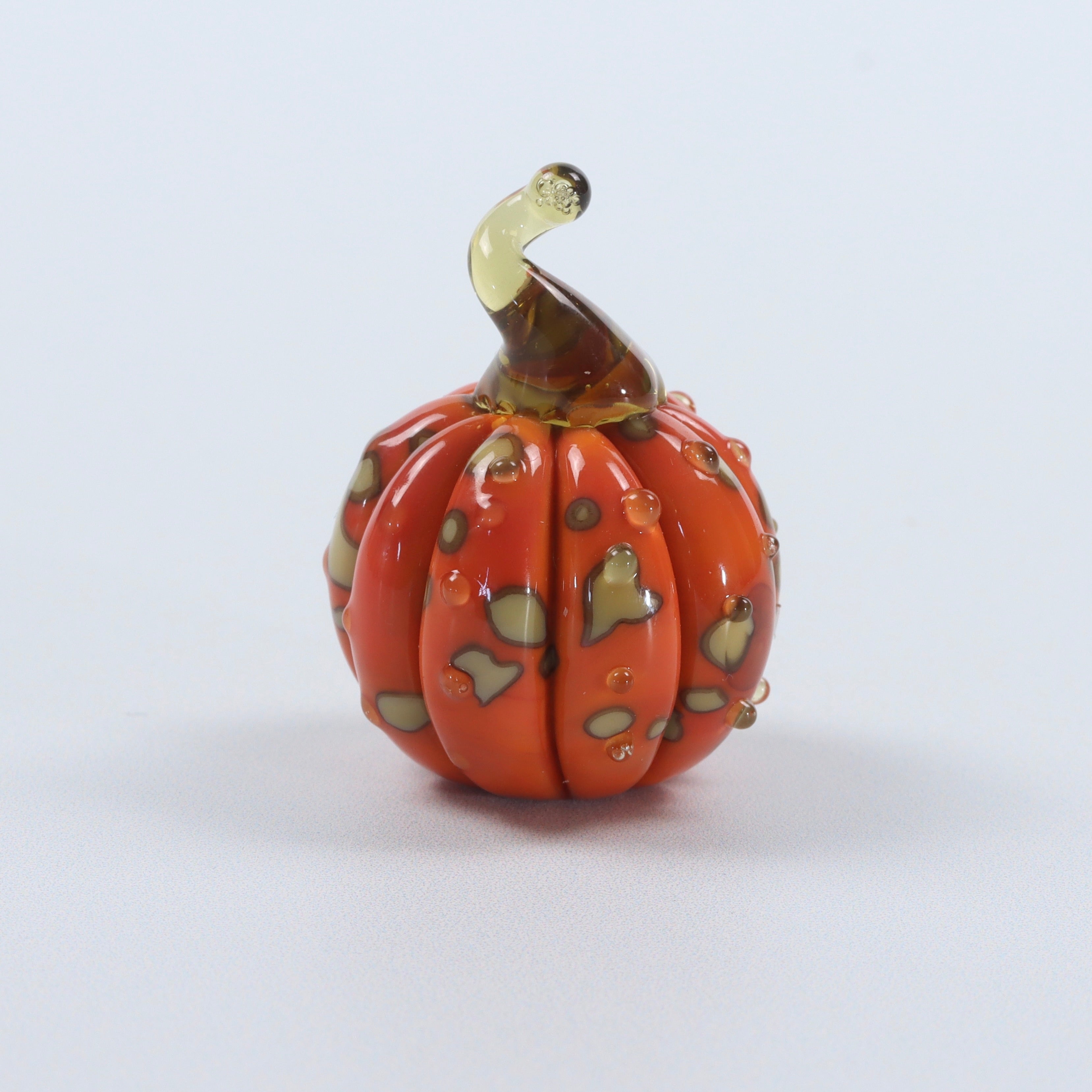 Dinky Everlasting Harvest Festival Pumpkin Glass Sculpture