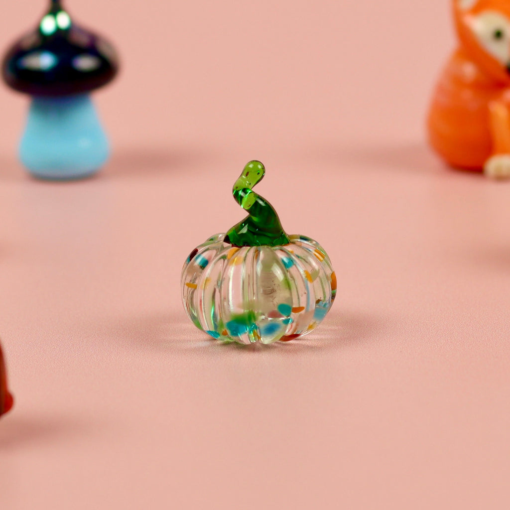 Dinky Everlasting Confetti Pumpkin Glass Sculpture