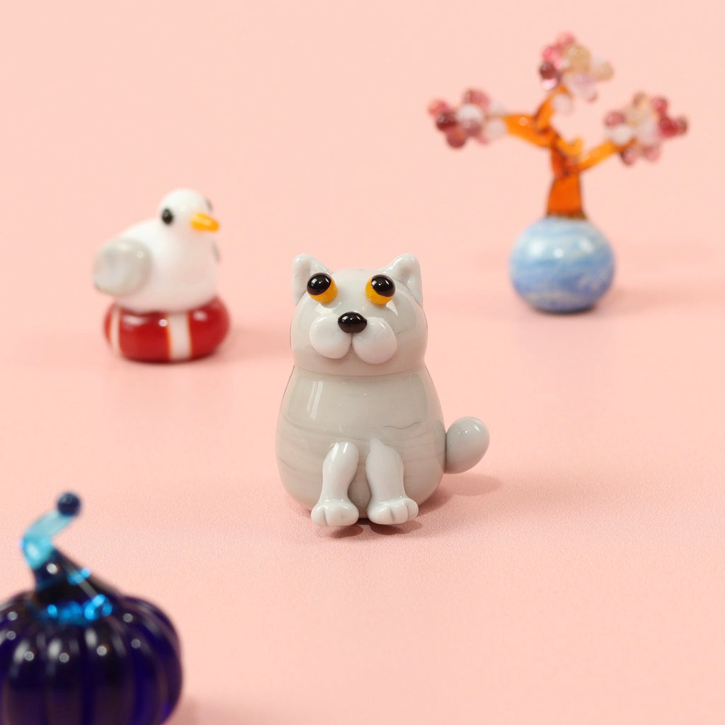Dinky Grey Cat Glass Sculpture