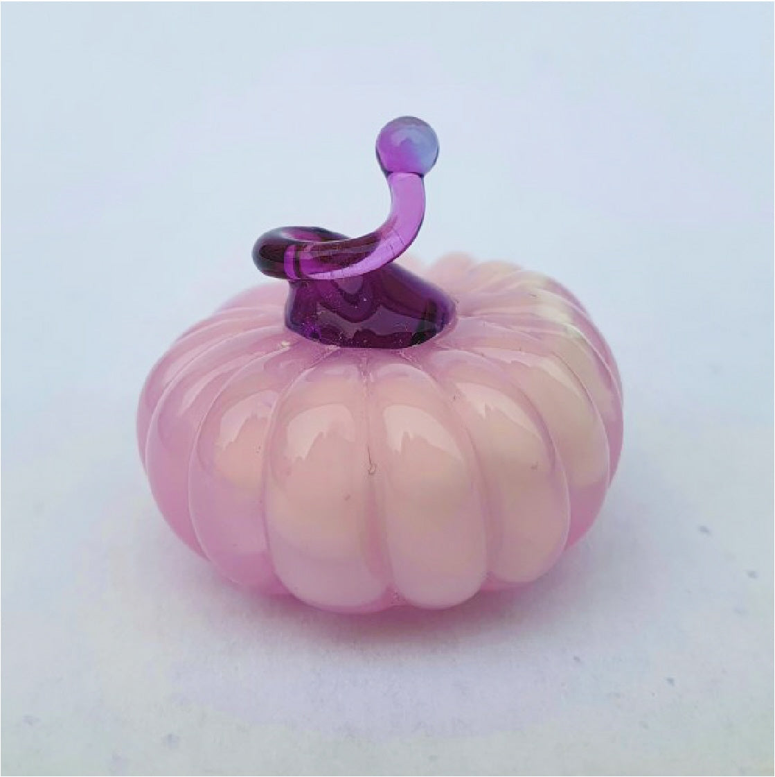 Baby Pink, Dinky Everlasting Pumpkin Glass Sculpture