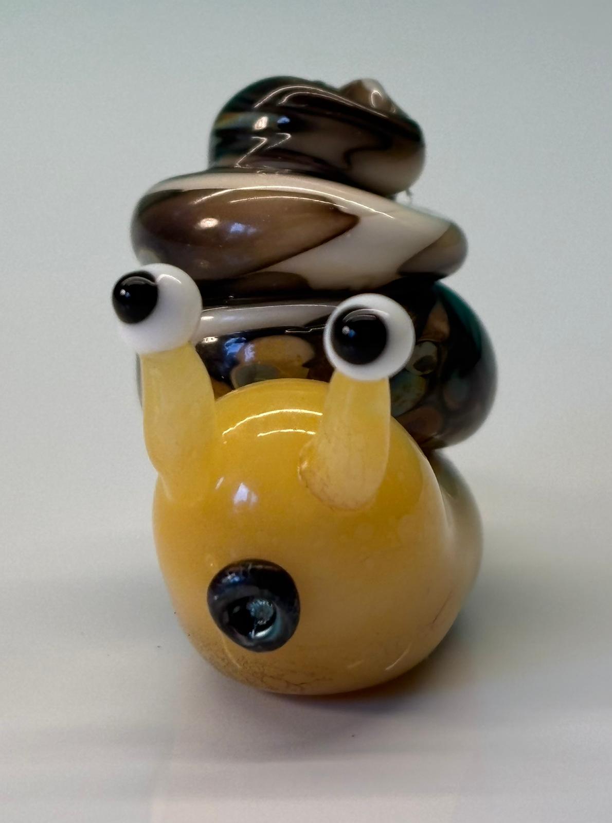 Dinky Snail Glass Sculptre