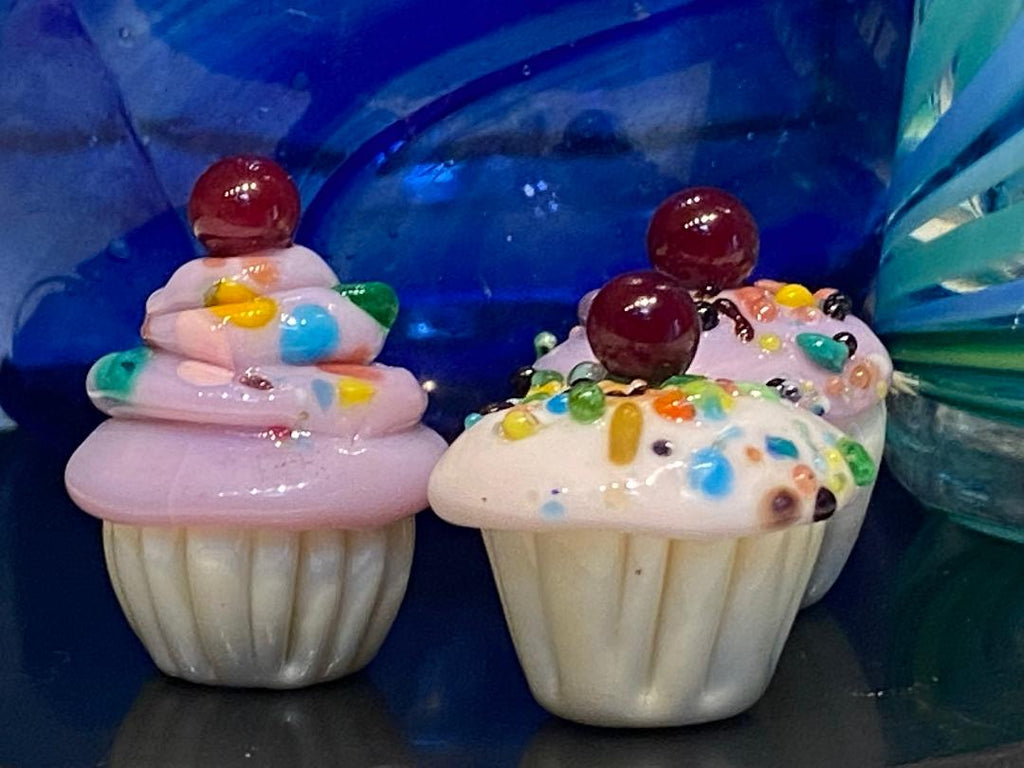 The Ultimate Swirly Dinky Cupcake Glass Sculpture