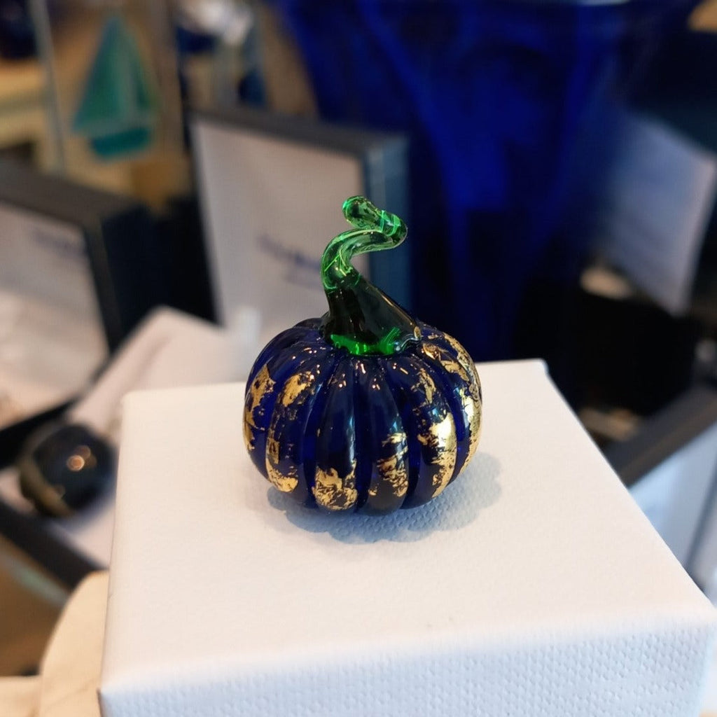 The King Charles Golden Blue Glass Dinky Everlasting Pumpkin Glass Sculpture