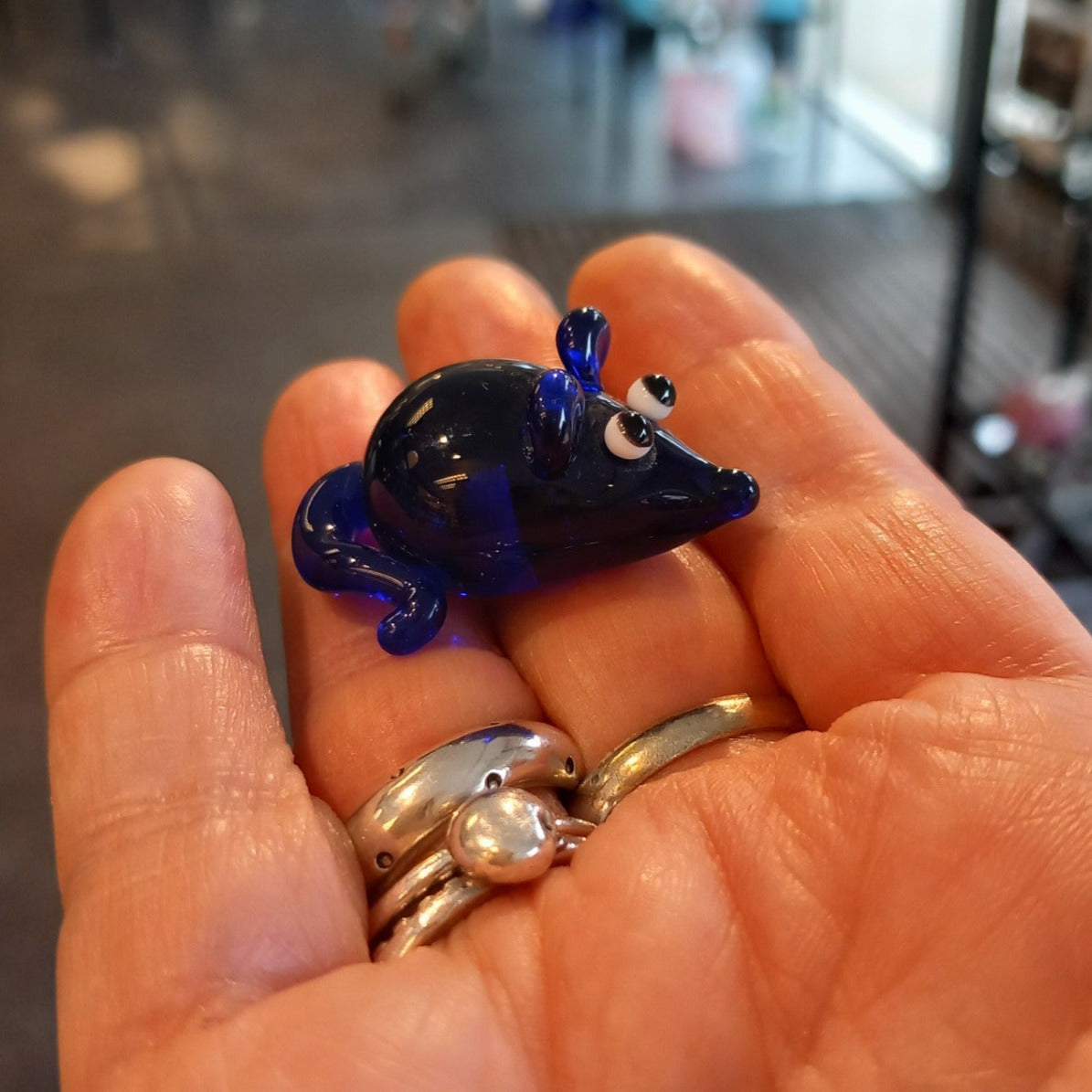 Dinky Blue Mouse Glass Sculpture