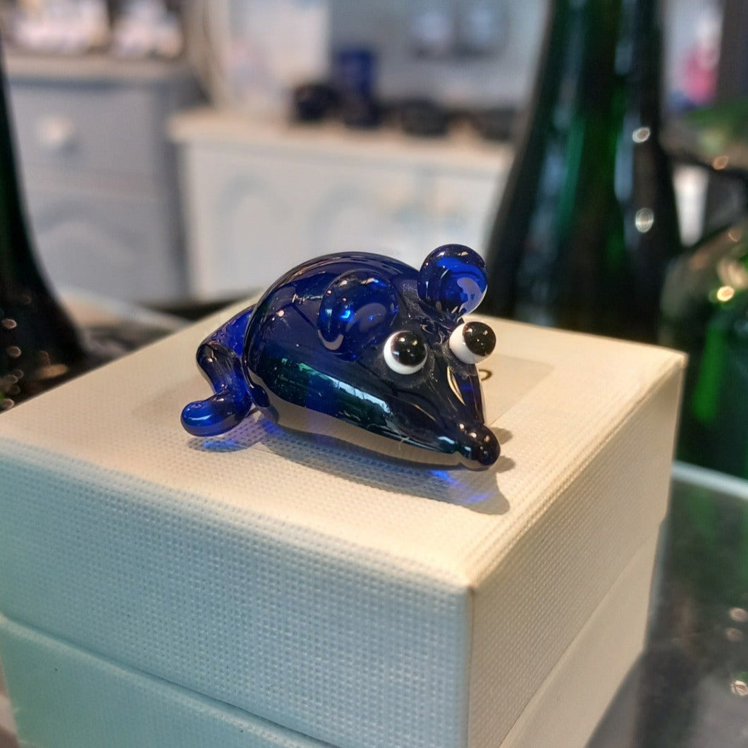 Dinky Blue Mouse Glass Sculpture