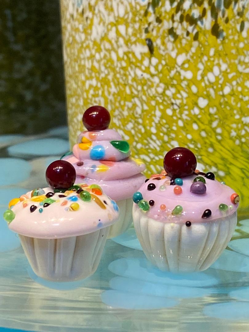 The Ultimate Dinky Cupcake Glass Sculpture