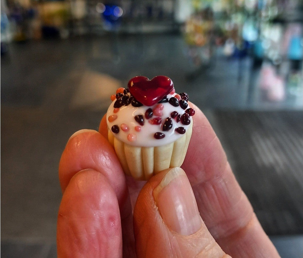 The Sprinkles Heart Topper Dinky Cupcake Glass Sculpture