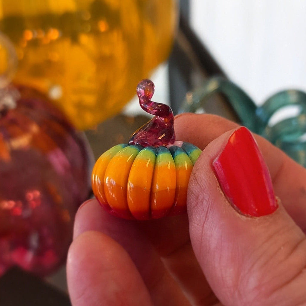 Dinky Everlasting Rainbow Pumpkin Glass Sculpture