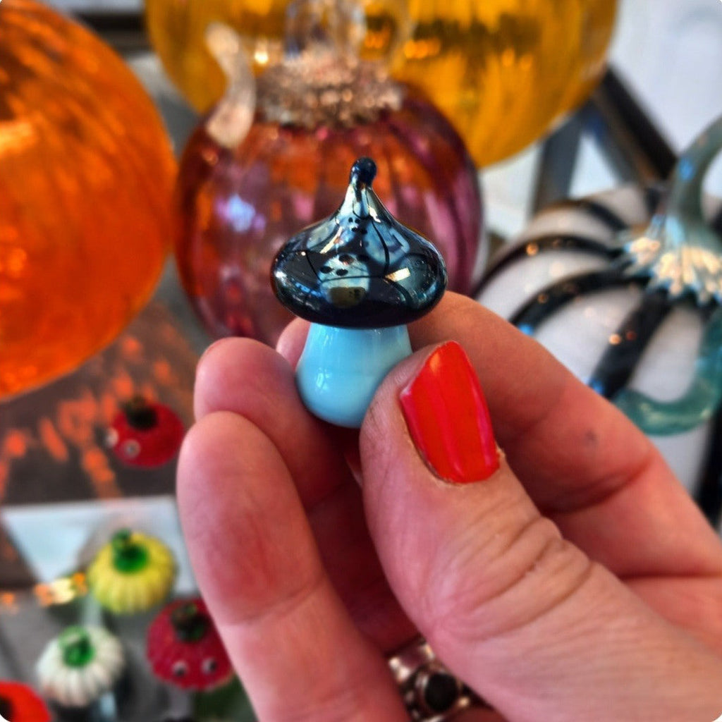 Dinky Aurora Toadstool Glass Sculpture